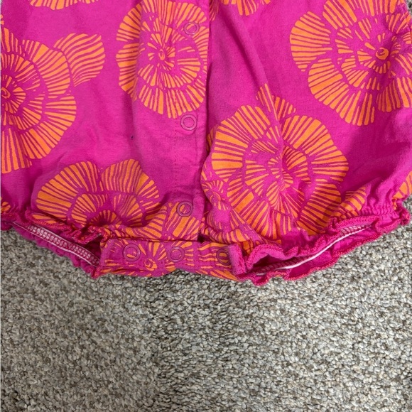 Lot of 6 months Carter’s baby girl summer rompers bubbles floral summer beachy - Picture 5 of 6